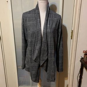 EUC Houndstooth Cardigan Size L